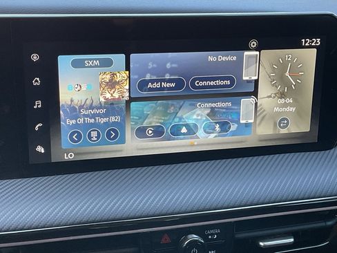 New 2025 Nissan Kicks SR image 31