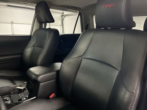 Used 2021 Toyota 4Runner Venture w/ Moonroof Package image 20