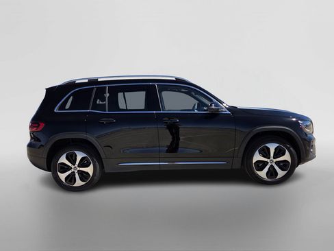New 2026 Mercedes-Benz GLB 250 image 6