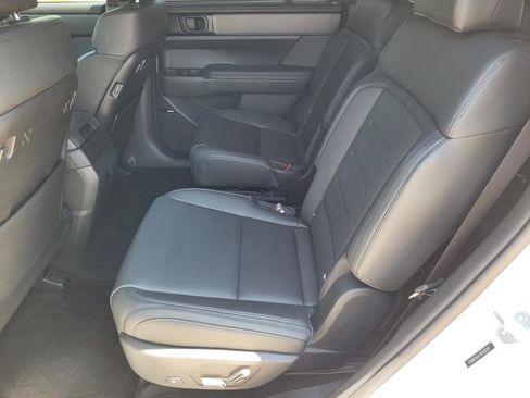 Certified 2025 Hyundai Santa Fe Calligraphy image 15