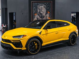 Used 2021 Lamborghini Urus AWD/4WD video 1