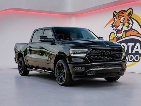 Used 2023 RAM 1500 Big Horn AWD/4WD image 3
