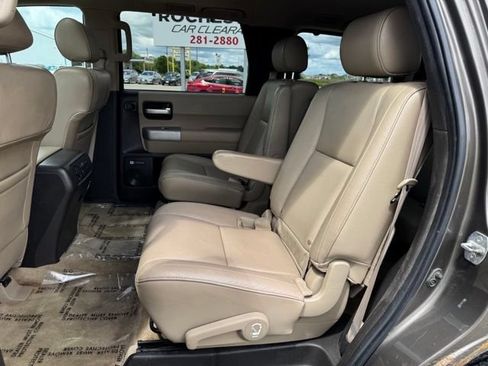Used 2008 Toyota Sequoia Limited AWD/4WD image 6