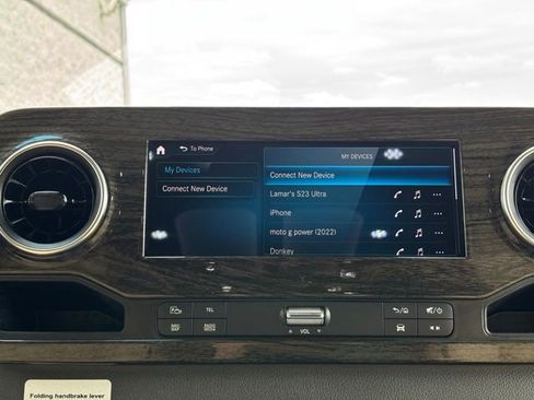 Used 2021 Mercedes-Benz Sprinter 3500 image 33