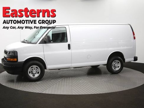 Used 2019 Chevrolet Express 2500 w/ Driver Convenience Package RWD image 53