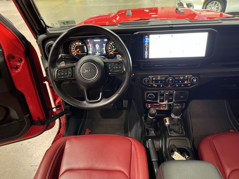 Used 2024 Jeep Wrangler Unlimited Rubicon 392 AWD/4WD image 14