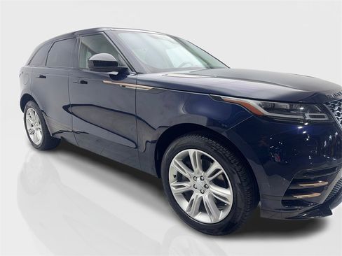 Used 2022 Land Rover Range Rover Velar R-Dynamic S image 12