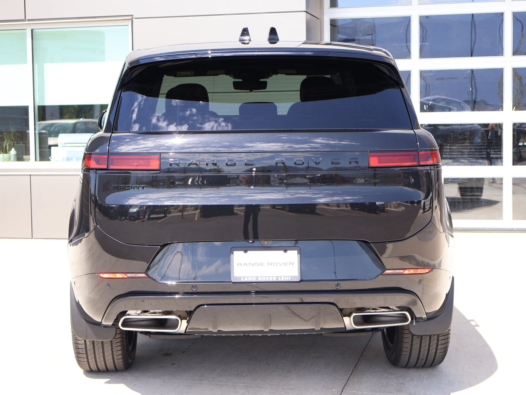 New 2026 Land Rover Range Rover Sport Dynamic SE AWD/4WD image 7