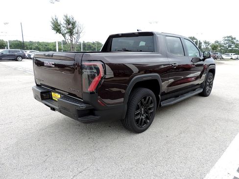 New 2026 GMC Sierra EV Elevation w/ LPO, Elevation Dark Package image 5