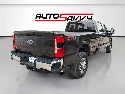 Used 2024 Ford F350 Lariat AWD/4WD image 7