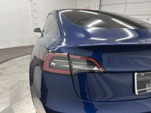 Used 2022 Tesla Model 3 Long Range image 25