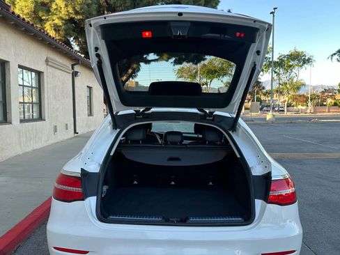 Used 2017 Mercedes-Benz GLC 300 4MATIC Coupe image 13