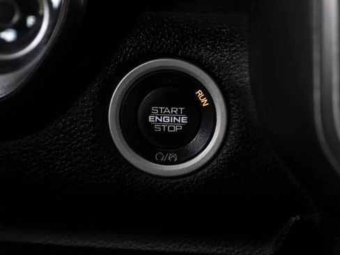 Used 2019 RAM 1500 Big Horn RWD image 21