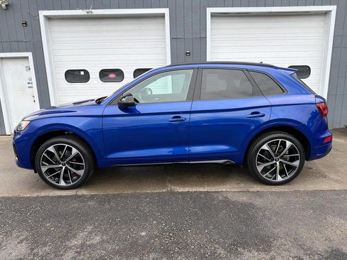 Used 2022 Audi SQ5 Premium Plus w/ Premium Plus Package image 7