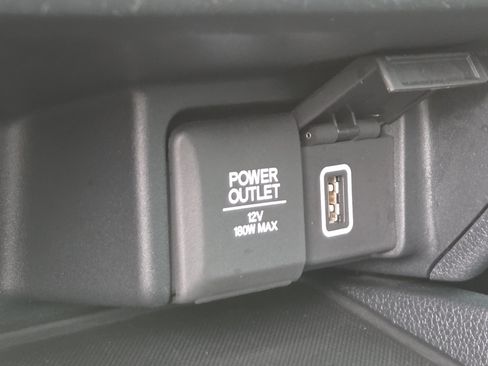 Used 2022 Honda Pilot Sport image 9