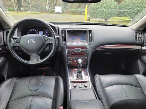 Used 2013 INFINITI G37 x w/ Premium Pkg image 19