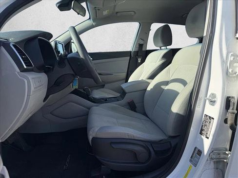 Certified 2021 Hyundai Tucson SE FWD image 10