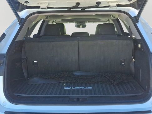 Used 2020 Lexus RX 350L Premium w/ Premium Package image 29