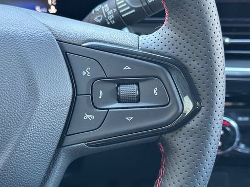 New 2026 Chevrolet Trax RS w/ Driver Confidence Package FWD image 33
