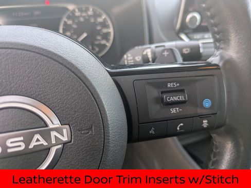 Certified 2022 Nissan Rogue SV w/ SV Premium Package image 14