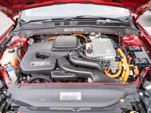 Used 2020 Ford Fusion Energi Titanium image 20