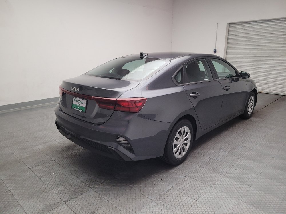 Used 2022 Kia Forte Sedan FWD image 9