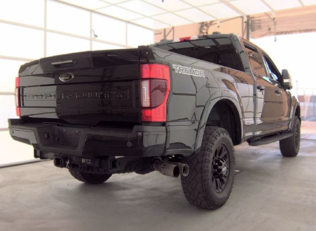 Used 2022 Ford F250 Lariat w/ Tremor Off-Road Package AWD/4WD image 6