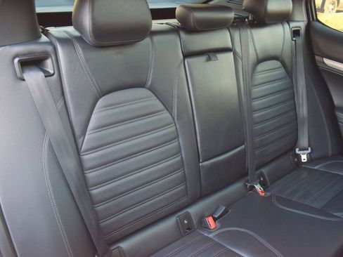 Used 2018 Alfa Romeo Stelvio Ti Sport image 35