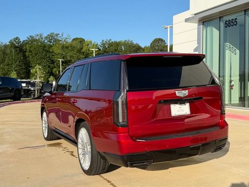New 2026 Cadillac Escalade Platinum Sport w/ LPO, ONYX Package AWD/4WD image 3