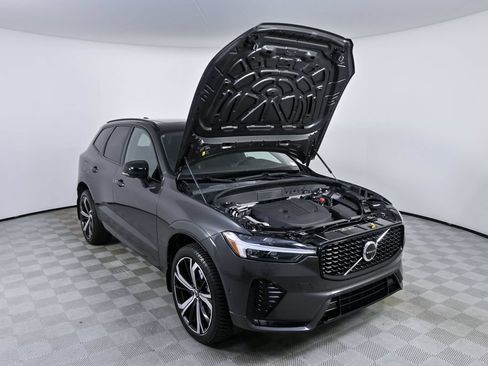 Used 2024 Volvo XC60 B5 Ultimate AWD/4WD image 35