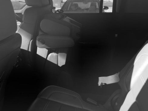 Used 2016 GMC Yukon XL Denali w/ Open Road Package image 14