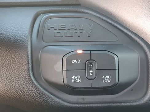 Used 2026 RAM 2500 Big Horn AWD/4WD image 20