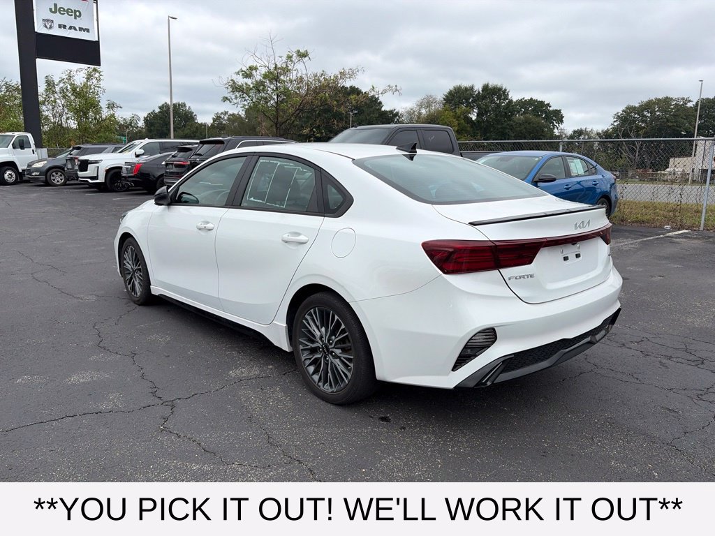 Used 2022 Kia Forte GT-Line w/ GT-Line Technology Package FWD image 4