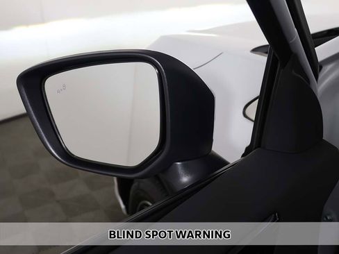 New 2026 Mitsubishi Eclipse Cross SEL image 7