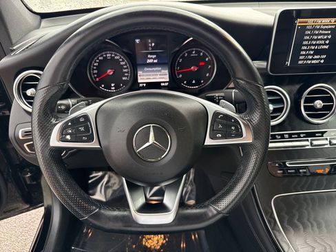 Used 2019 Mercedes-Benz GLC 300 image 14