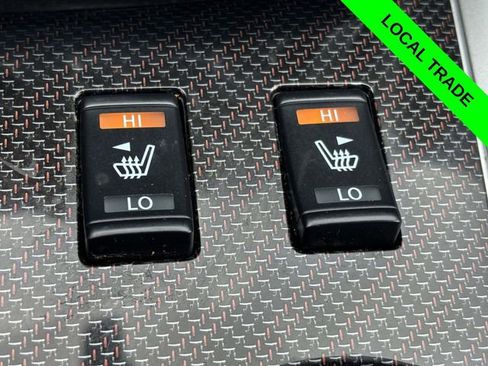 Used 2019 Nissan Pathfinder SL image 24