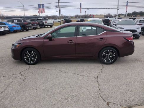 Used 2024 Nissan Sentra SV image 5