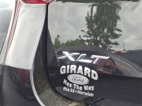 Certified 2022 Ford Explorer XLT w/ Equipment Group 202A image 30