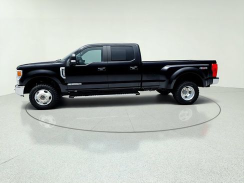 Used 2022 Ford F350 XL w/ STX Appearance Package AWD/4WD image 3