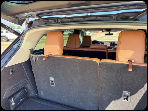 Used 2023 INFINITI QX60 Sensory w/ Vision Package image 15