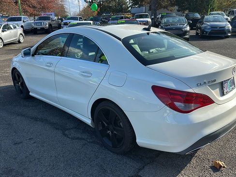 Used 2018 Mercedes-Benz CLA 250 4MATIC w/ Premium Package image 5