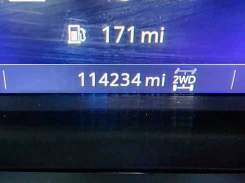 Used 2022 Chevrolet Silverado 2500 LTZ w/ LTZ Convenience Package image 22