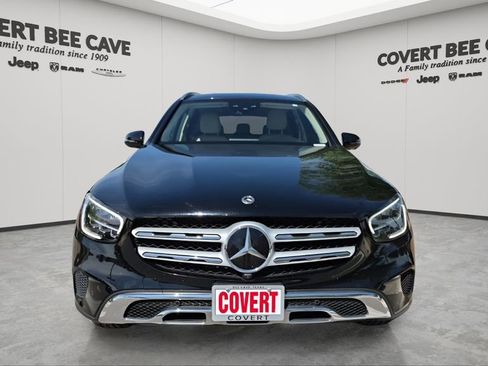 Used 2022 Mercedes-Benz GLC 300 4MATIC w/ Driver Assistance Package image 2