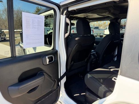 Used 2025 Jeep Wrangler Unlimited Rubicon 4xe w/ Safety Group image 14