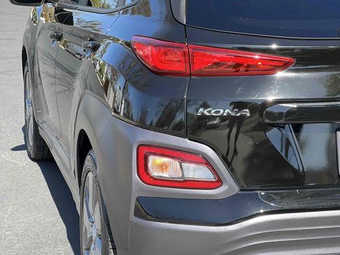 Used 2021 Hyundai Kona SEL w/ Cargo Package FWD image 54