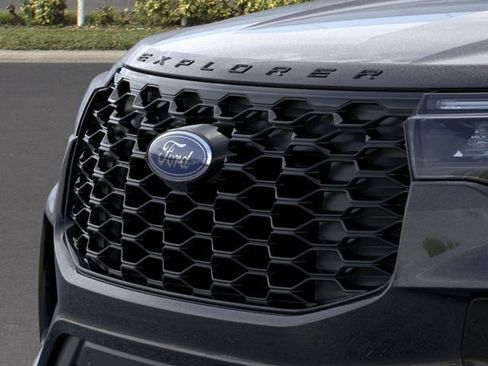 New 2026 Ford Explorer ST-Line RWD image 17