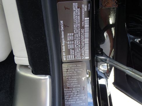 Used 2015 Rolls-Royce Wraith image 32