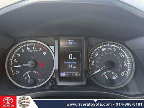 Used 2023 Toyota Tacoma TRD Off-Road AWD/4WD image 14