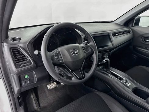 Certified 2022 Honda HR-V Sport image 9
