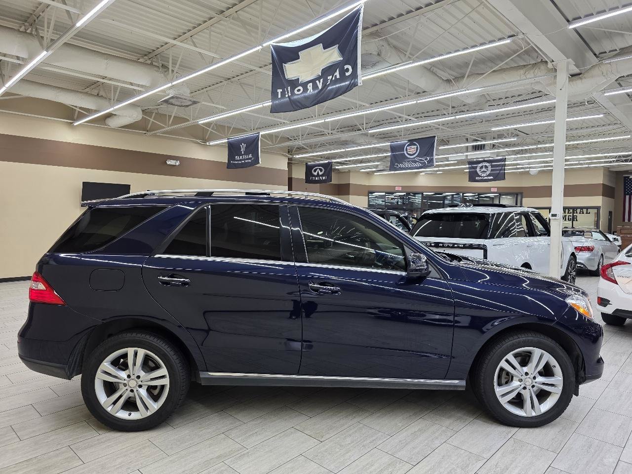 Used 2015 Mercedes-Benz ML 350 2WD w/ Premium 1 Package image 5